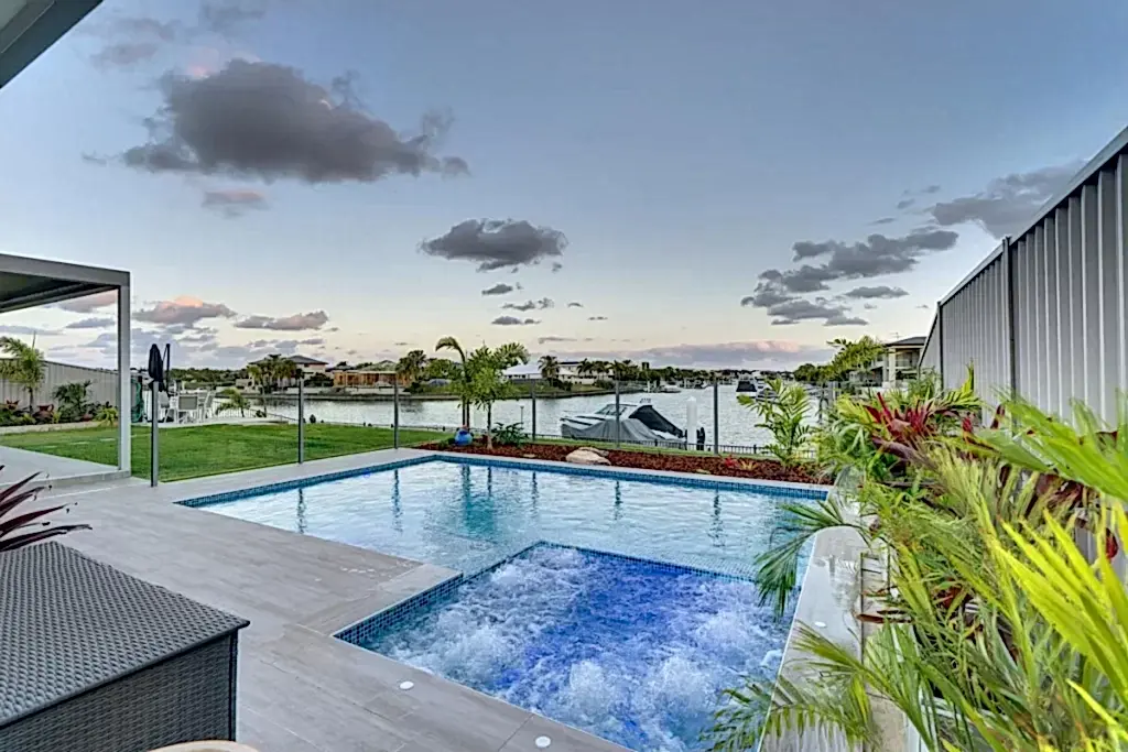 banksiabeach-environpools-brisbane-pool-builders